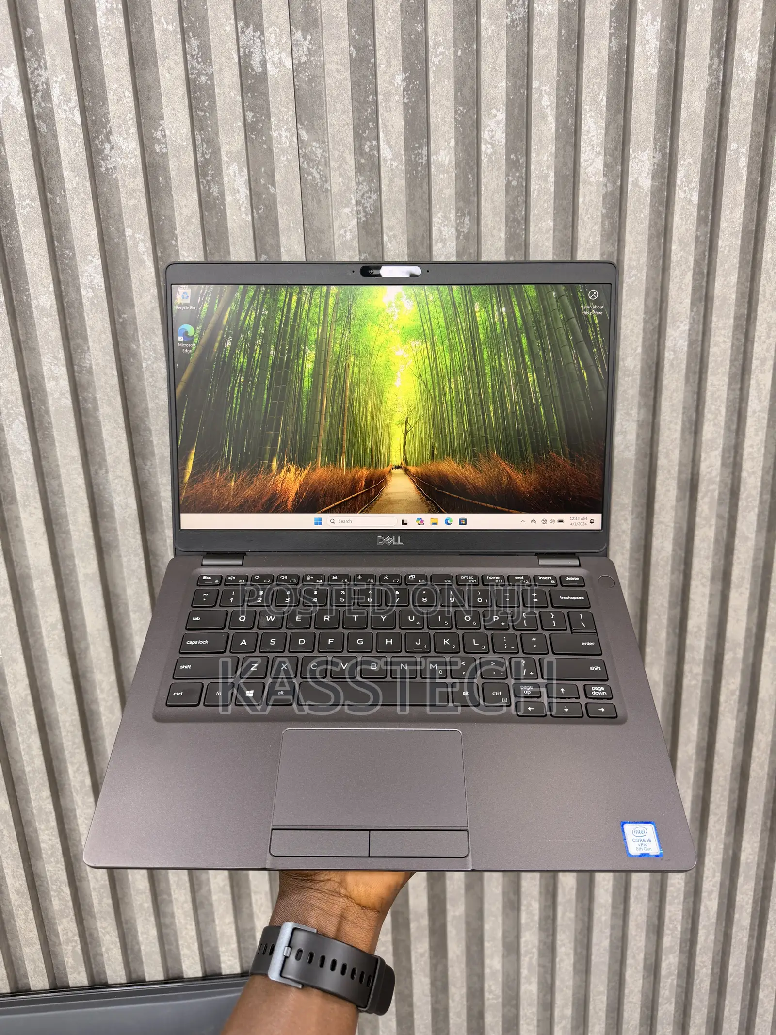Laptop Dell Latitude 5300 8GB Intel Core i7 SSD 256GB