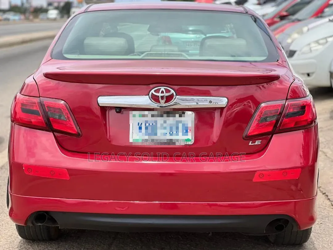 Toyota Camry 2010 Red