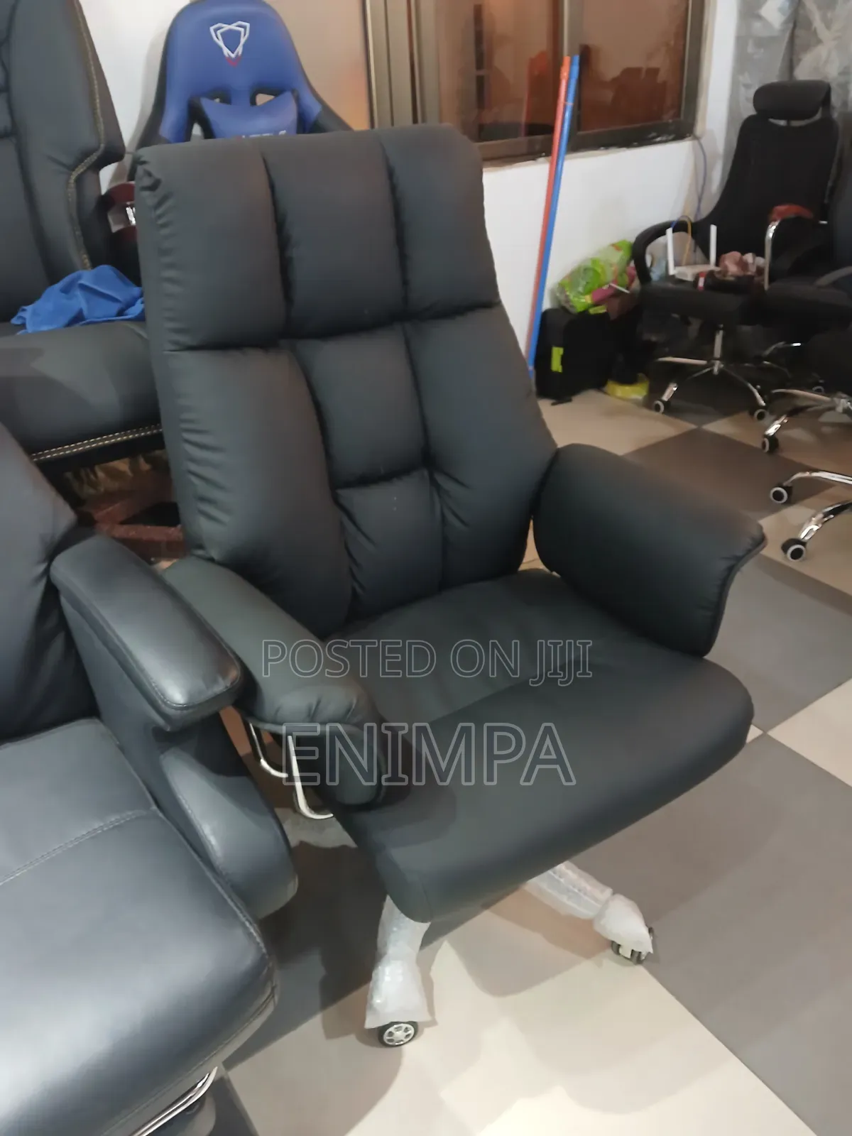 An Exclusive Black Office Leather Chair