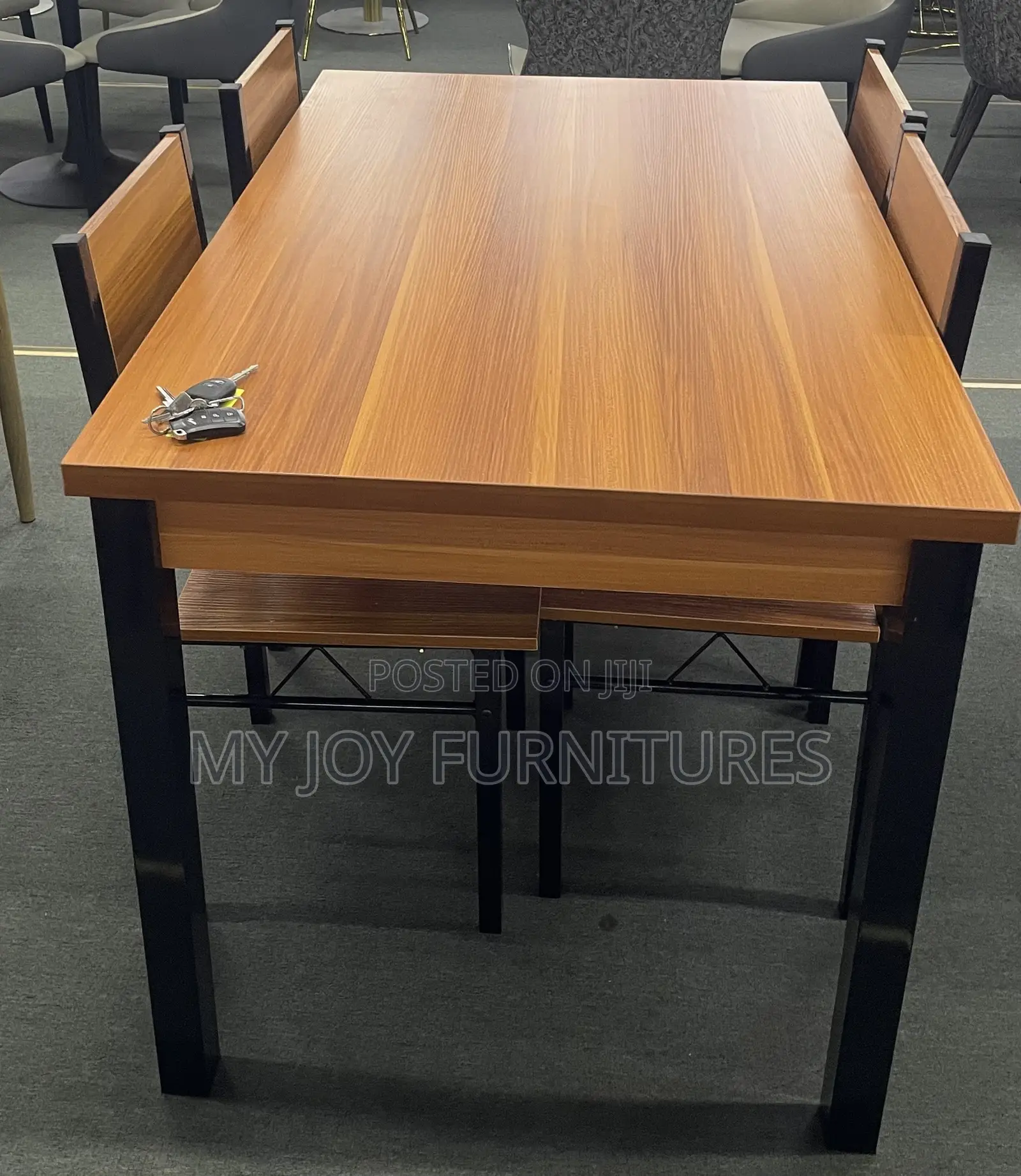 4 Seater Dining Sets