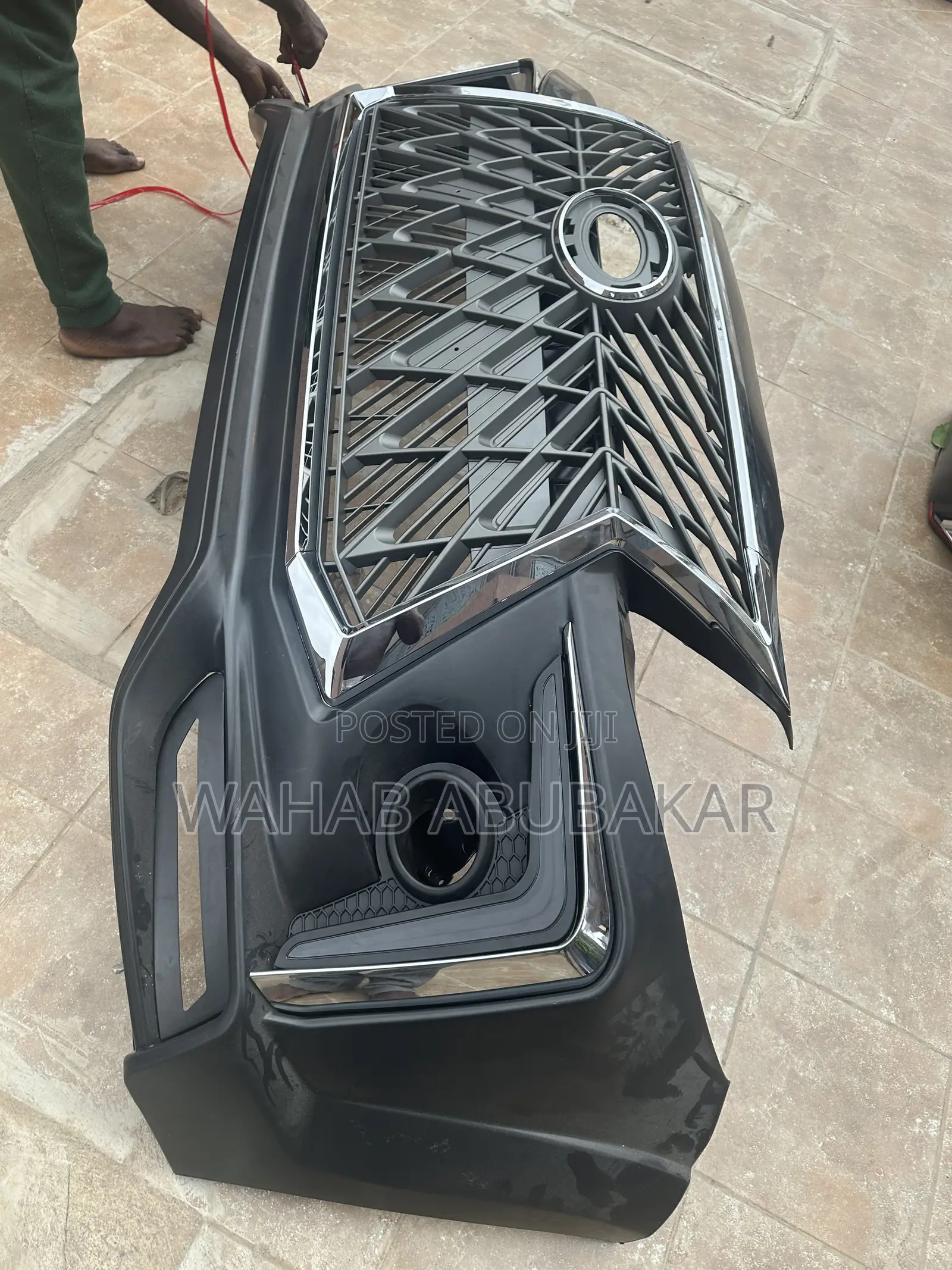 Toyota Fortuner 2012 Front Bumper Complete Spec