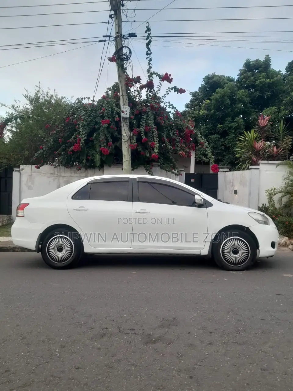 Toyota Belta 2010 White