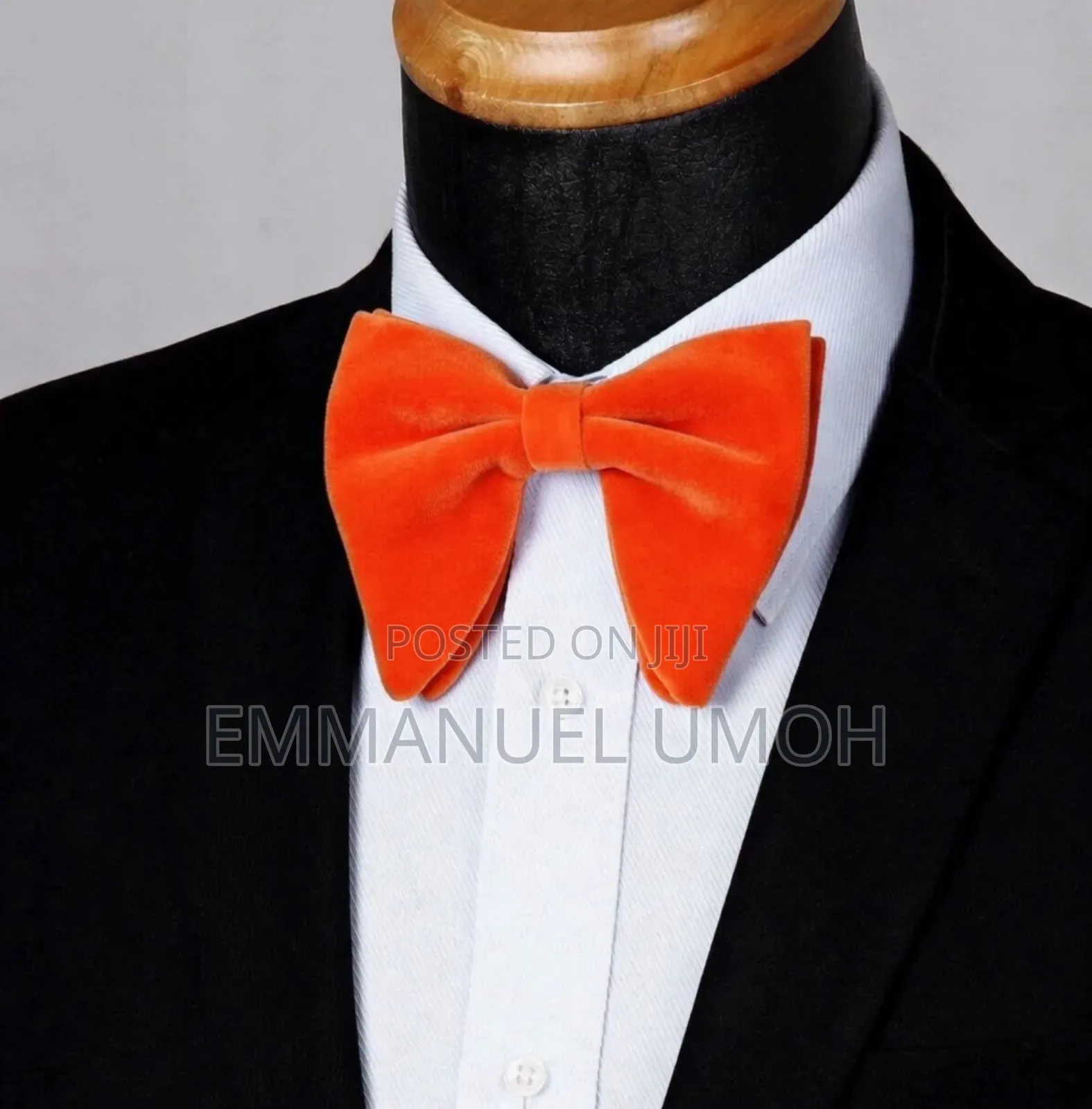 Classy Velvet Bow Tie