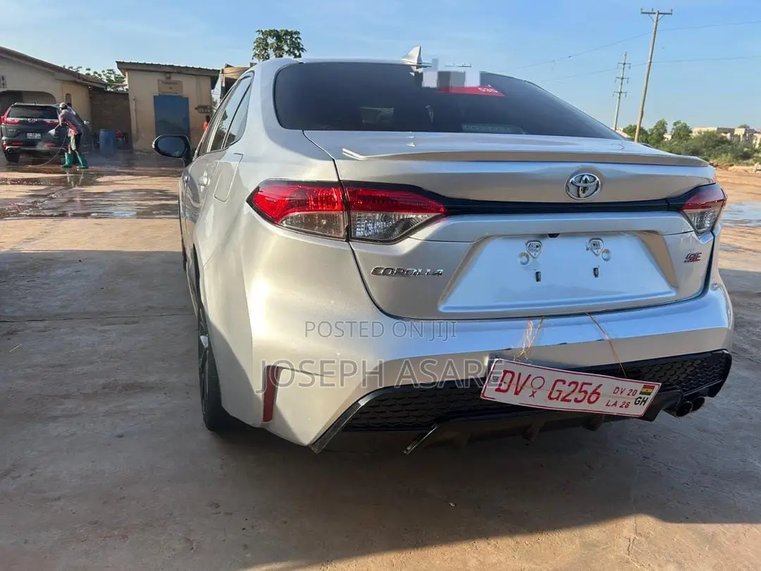 Toyota Corolla SE 2023