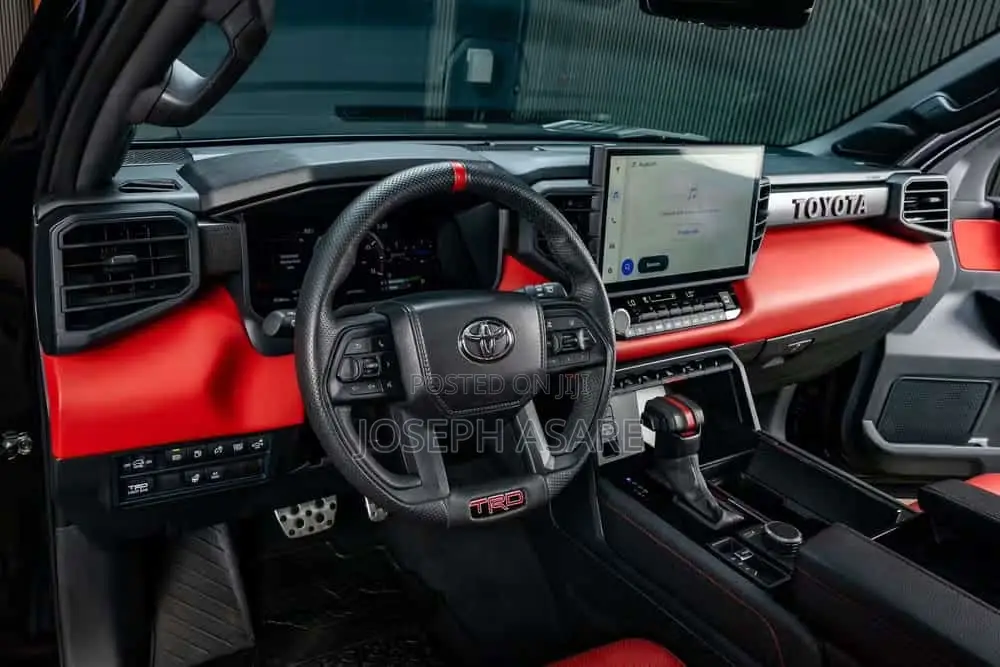 Toyota Sequoia TRD PRO 4WD 2025 Black