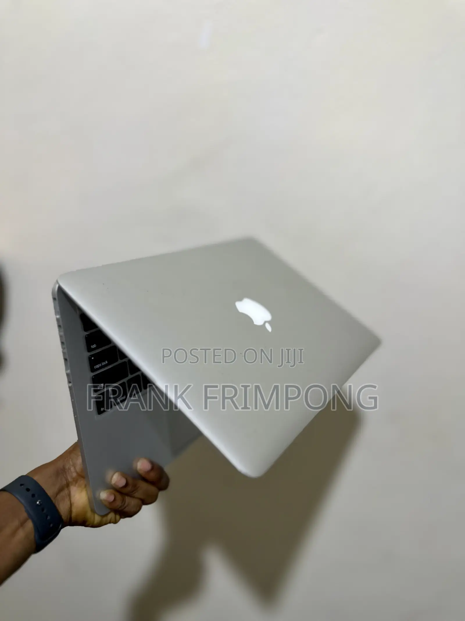 Laptop Apple MacBook Pro 2015 8GB Intel Core i5 SSD 128GB