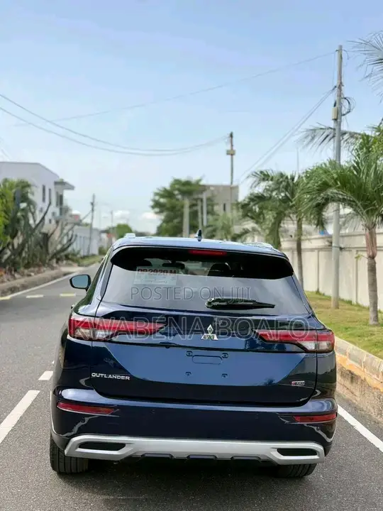 Mitsubishi Outlander 2022