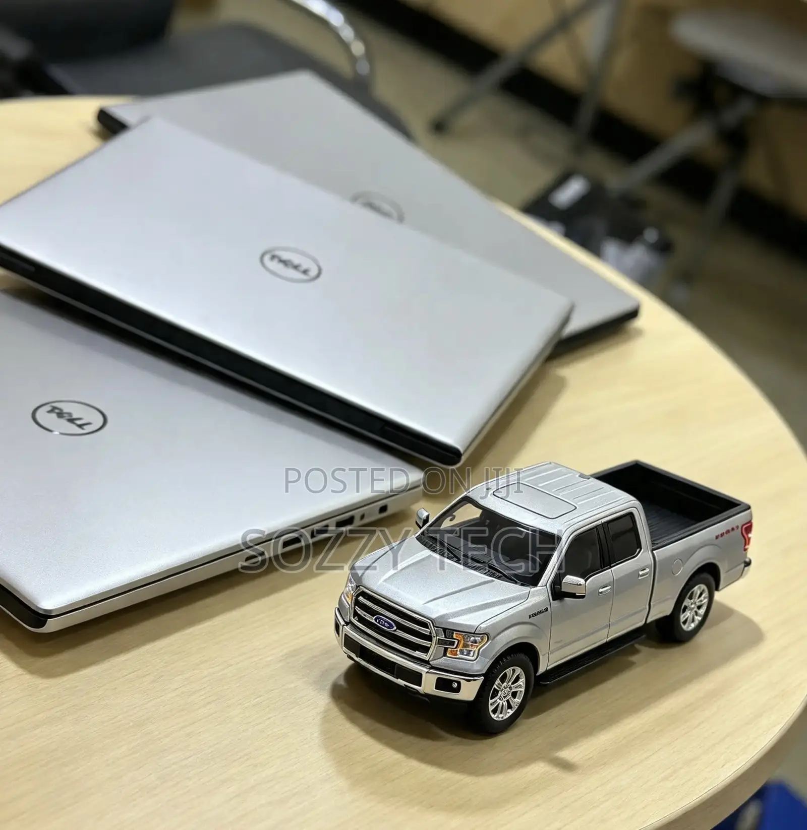 Laptop Dell Vostro 14 5471 8GB Intel Core i5 SSD 256GB