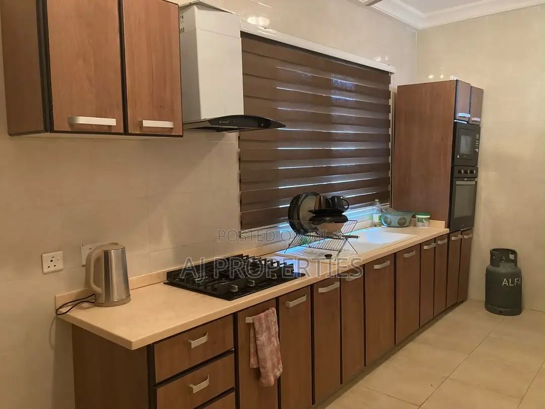 4bdrm House in Aj Properties, Lake Side Estate for rent