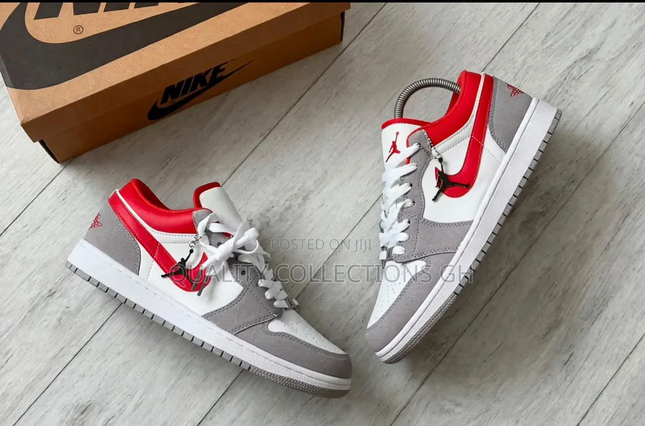 Jordan 1 Low in Colours