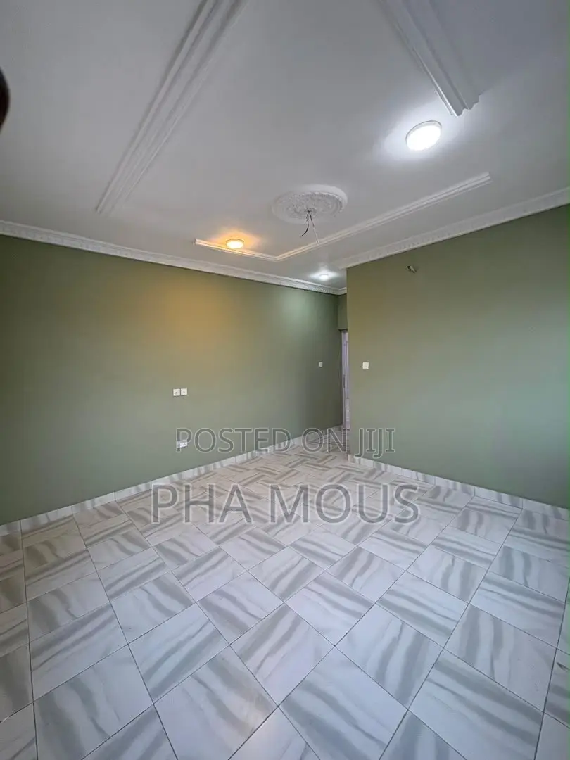 3bdrm Apartment in Israel Park for rent