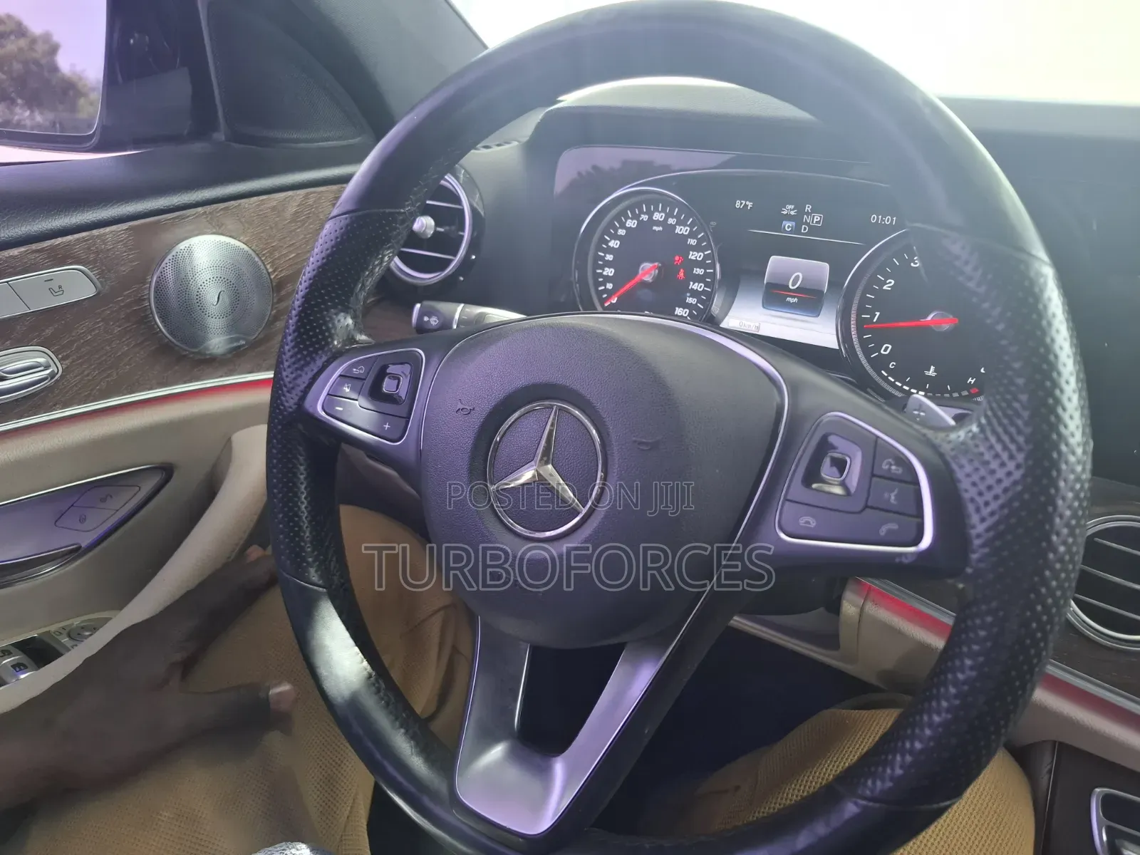 Mercedes-Benz E300 2018 Blue