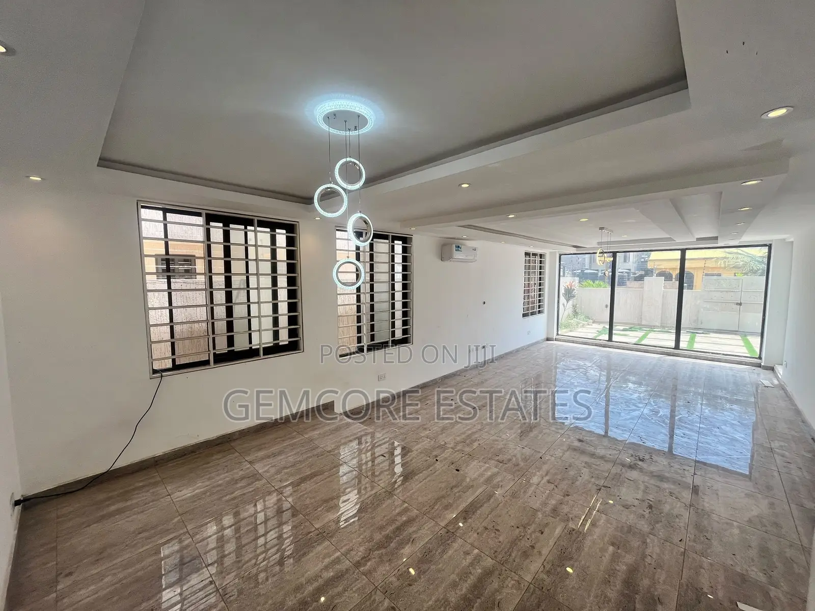 4bdrm House in Ars, East Legon for sale