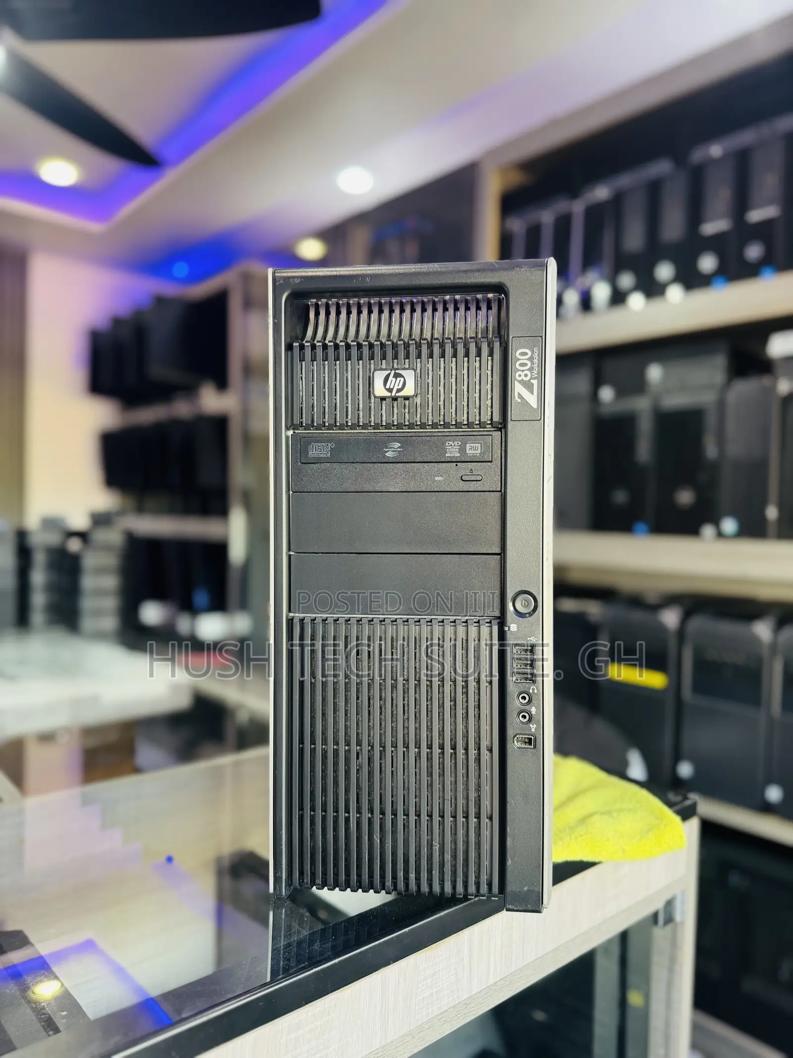 Desktop Computer HP Z800 16GB Intel Xeon HDD+SSD 1.5T