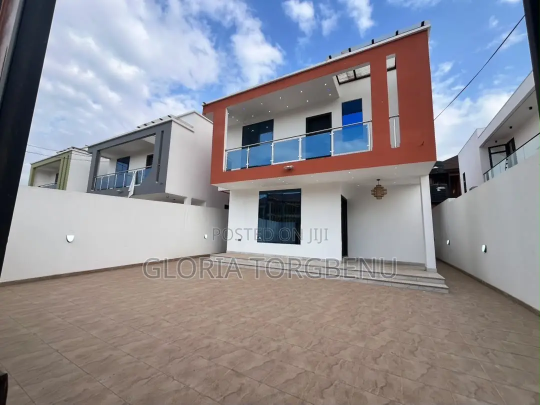 4bdrm House in East Legon for sale