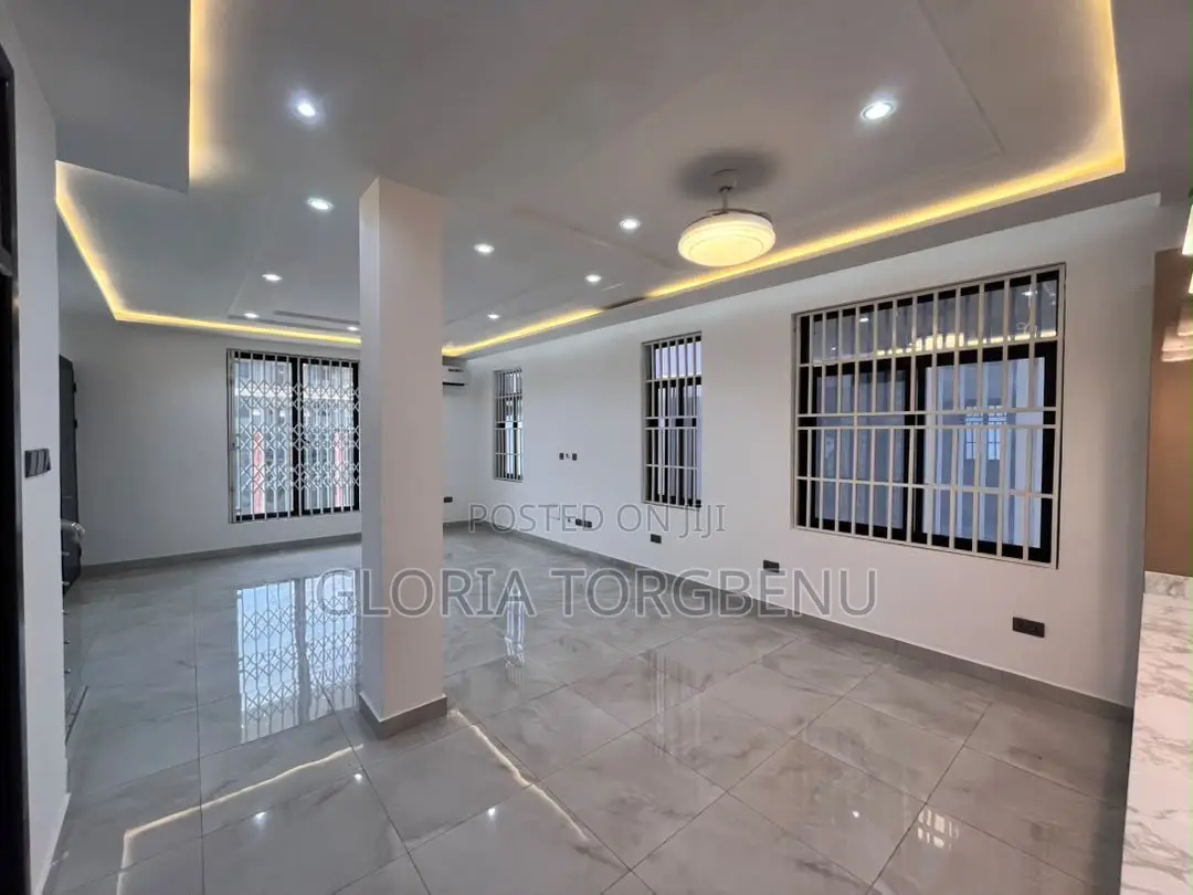 4bdrm House in East Legon for sale