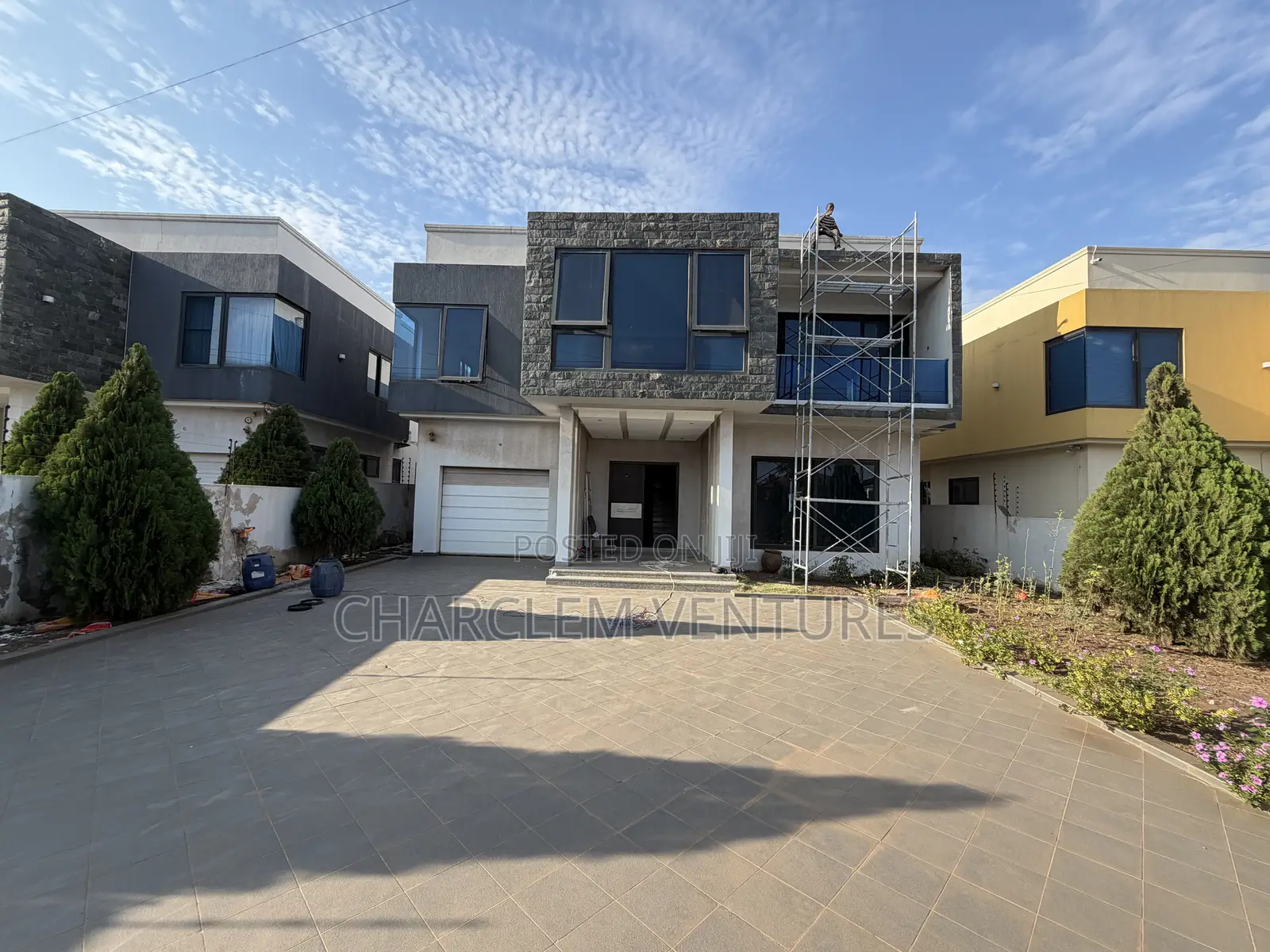 5bdrm House in Charclem Ventures, East Legon for rent