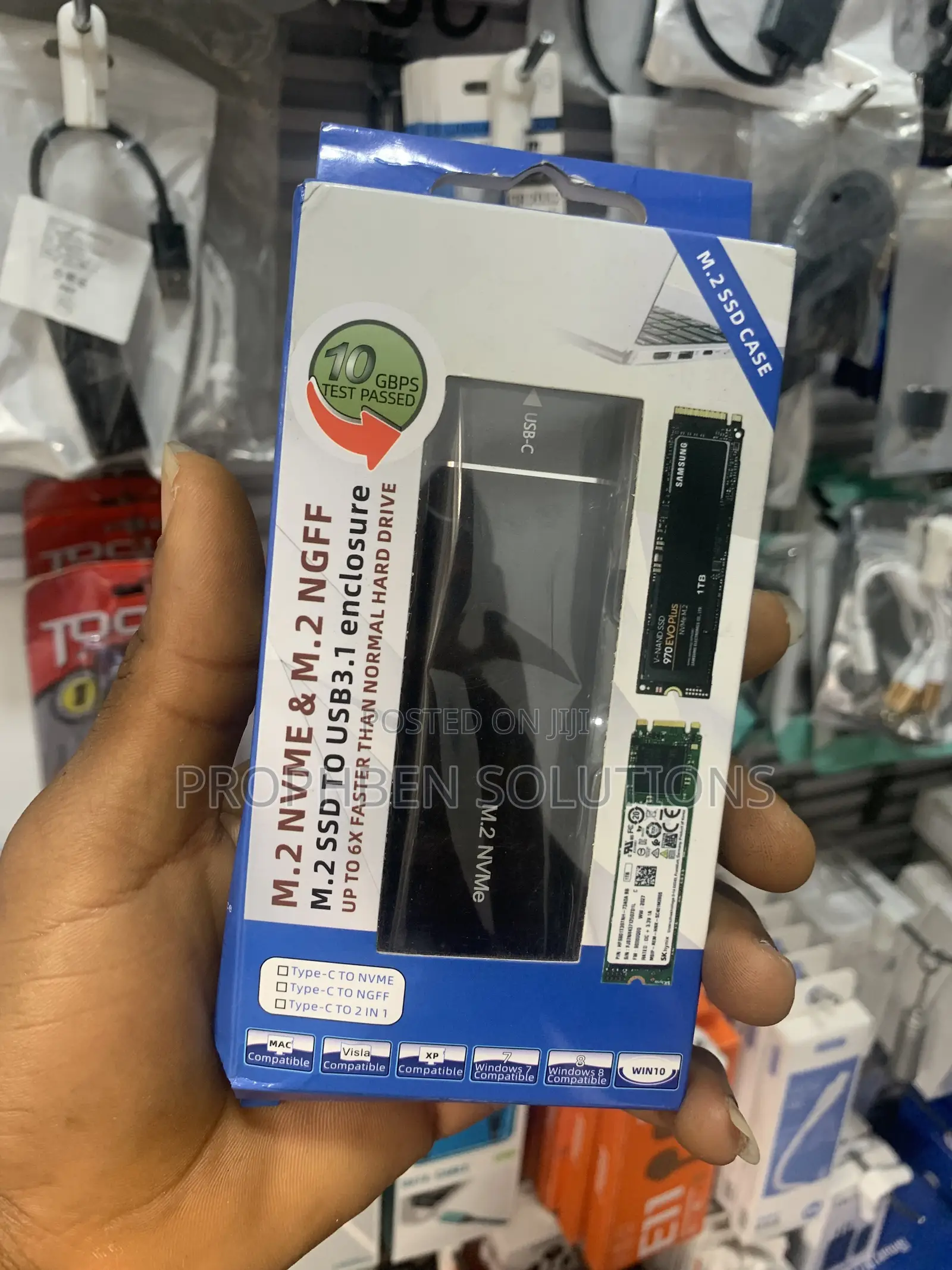 SSD Enclosure – USB 3.1 / Type-C External Case