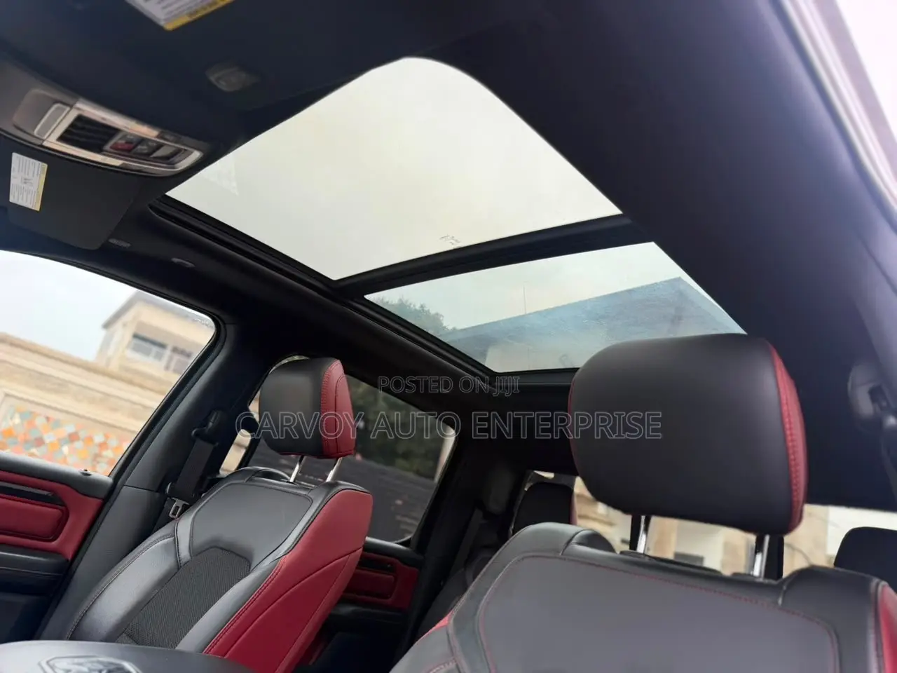 RAM 1500 2022 Gray