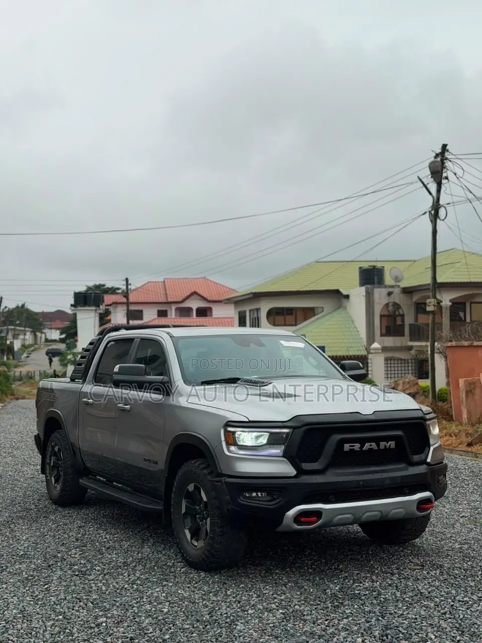 RAM 1500 2022 Gray