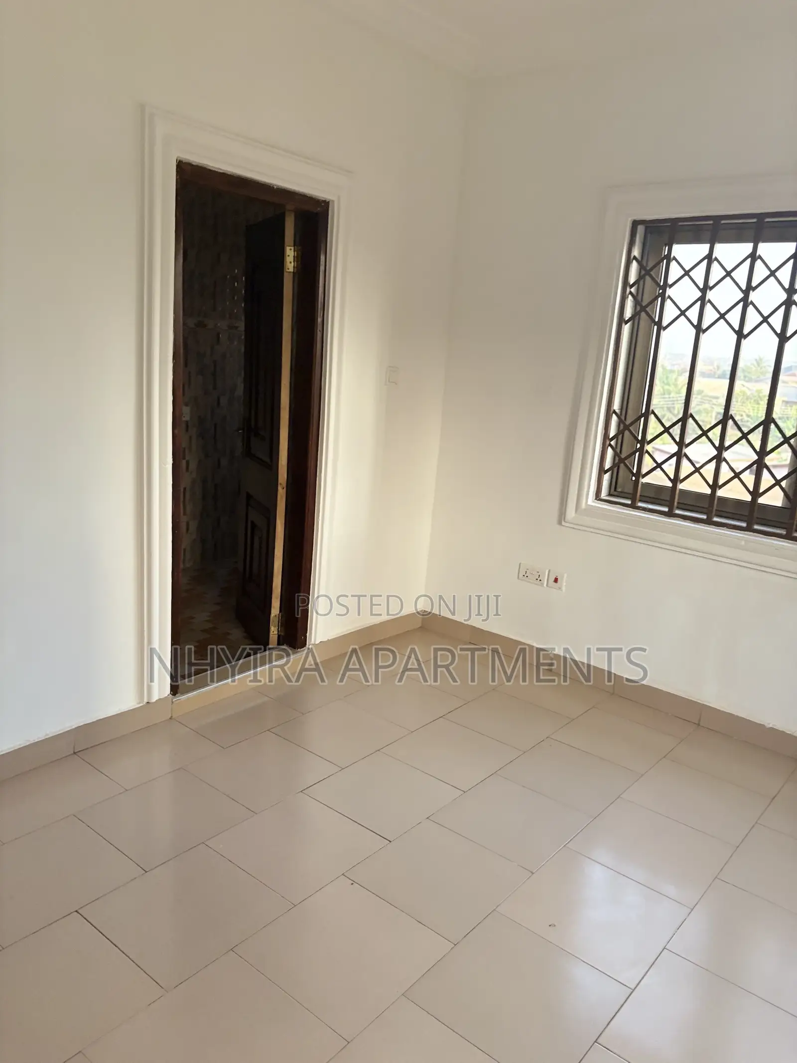 2bdrm Apartment in Nhyira Apartments, Police Station for rent