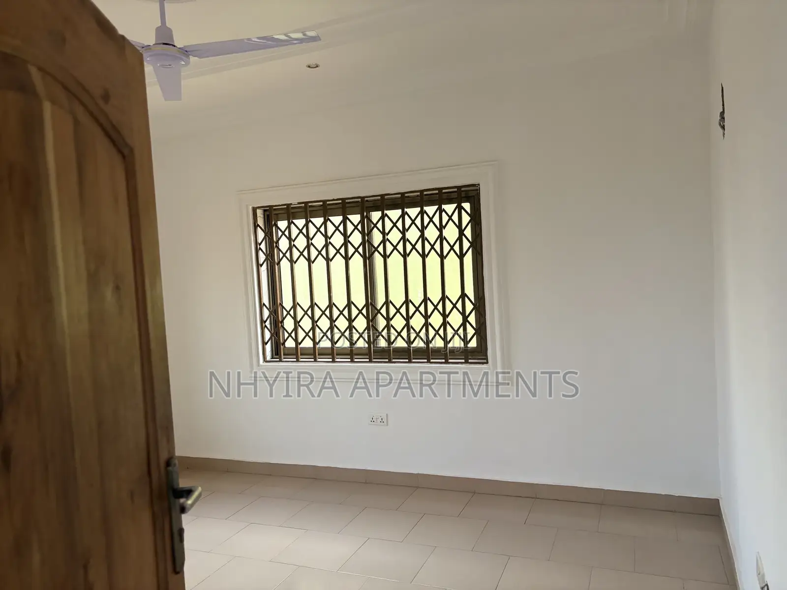 2bdrm Apartment in Nhyira Apartments, Police Station for rent
