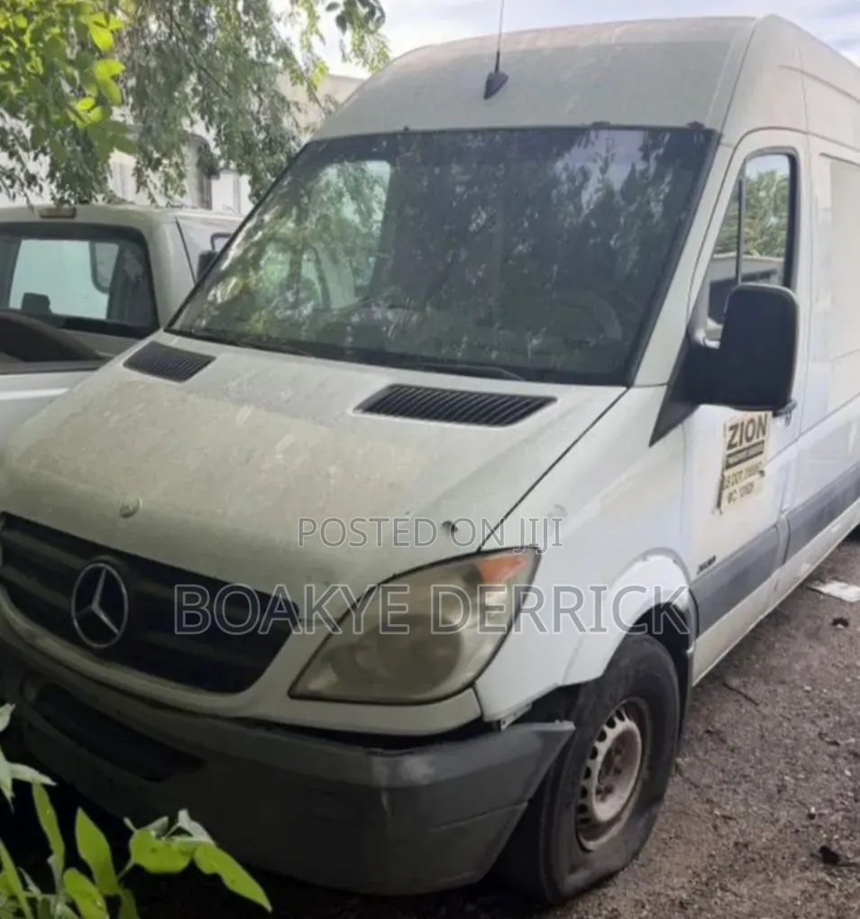 2011 Mercedes Sprinter Engine