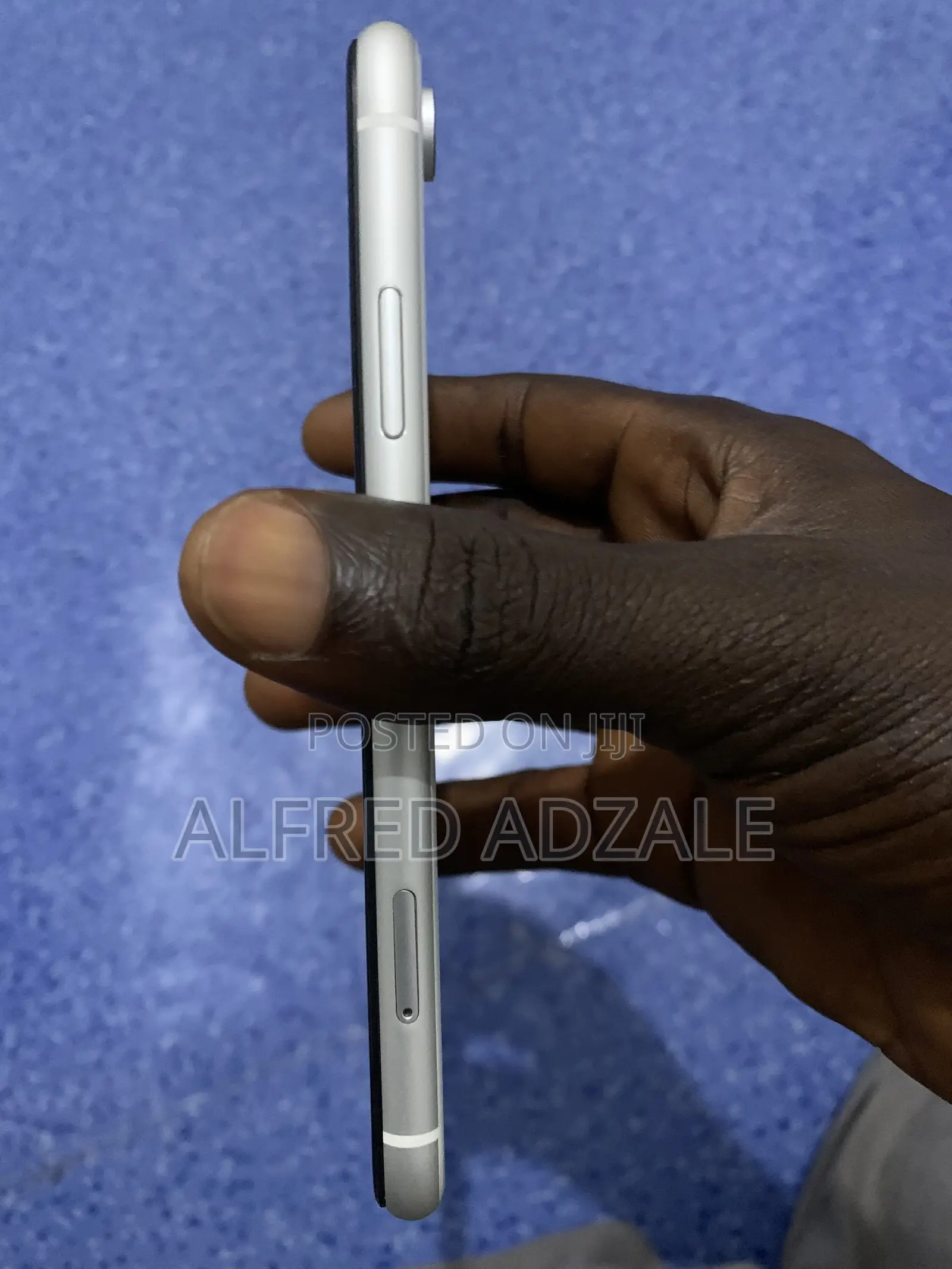 New Apple iPhone XR 128 GB White