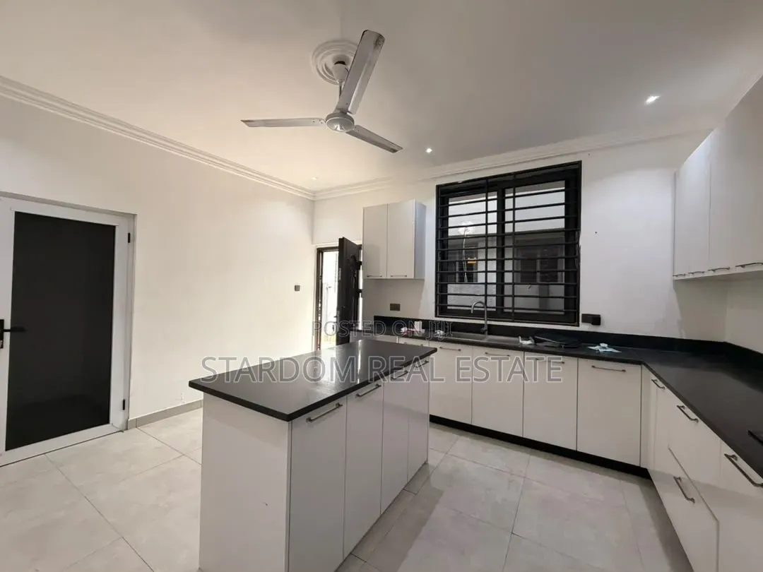 3bdrm Apartment in Haatso, ECOMOG for rent