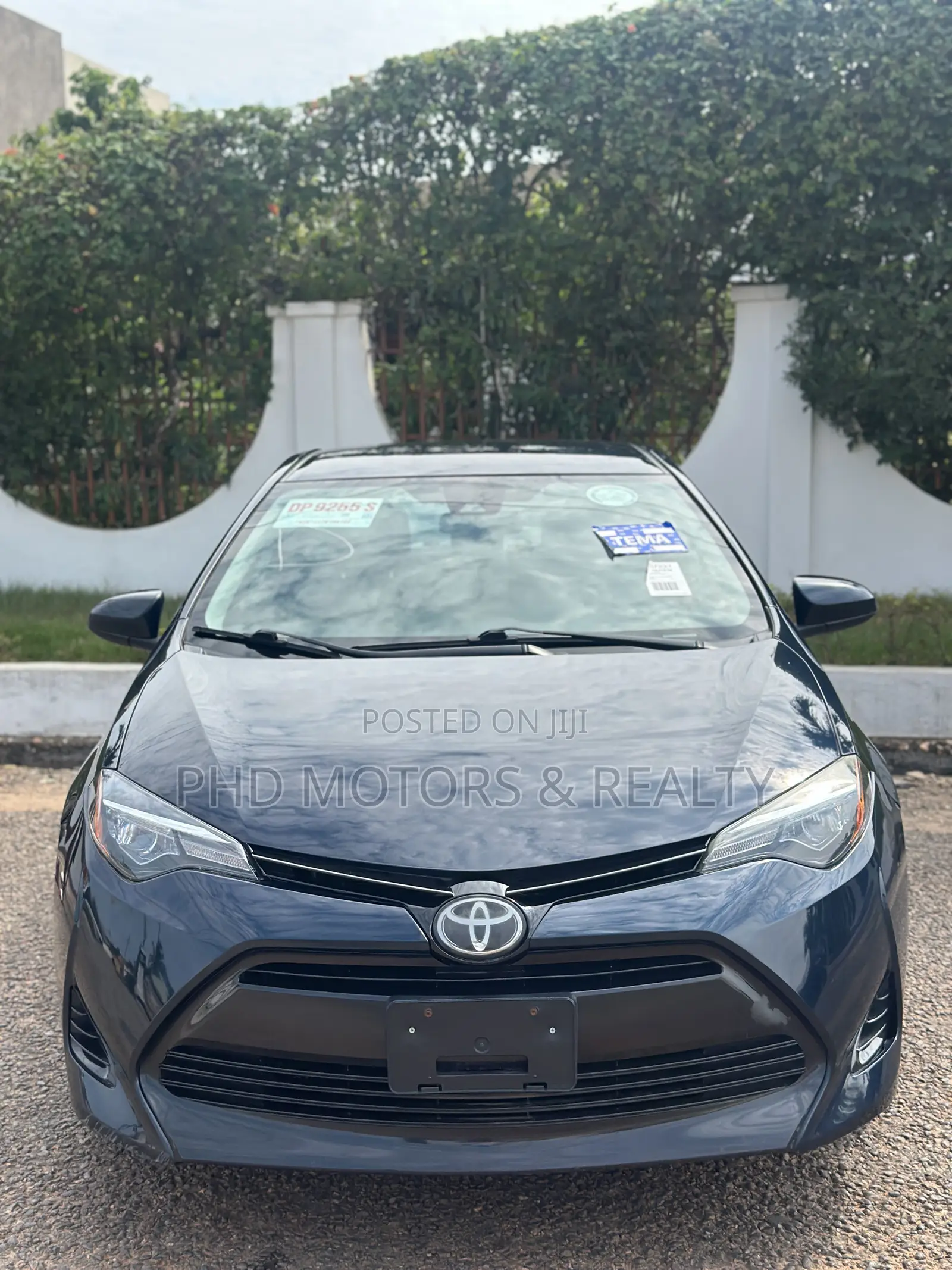 Toyota Corolla LE (1.8L 4cyl 2A) 2018