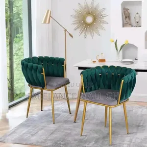 Luxury Cushioned Chair
