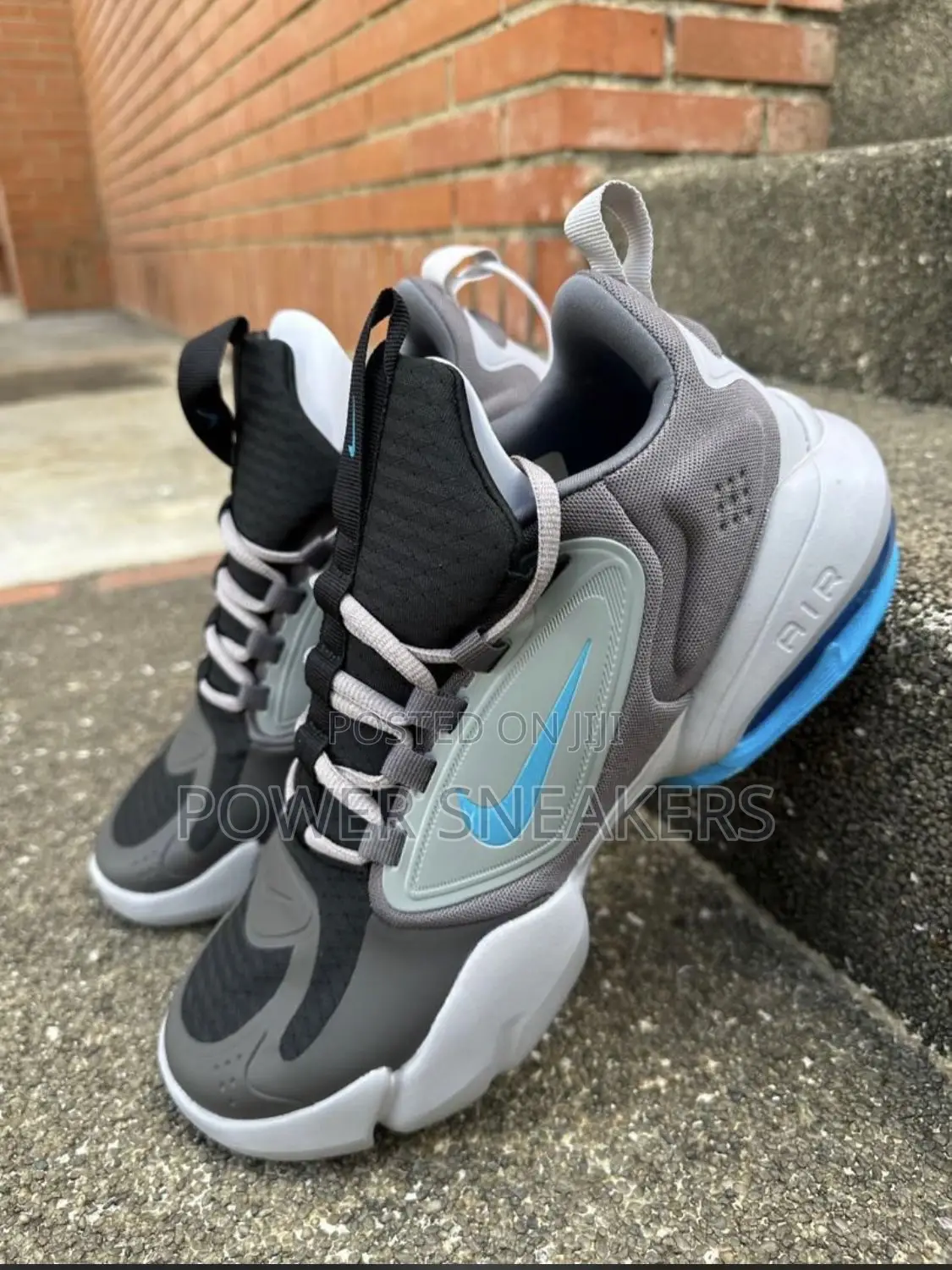 Nike Air Max Alpha Savage