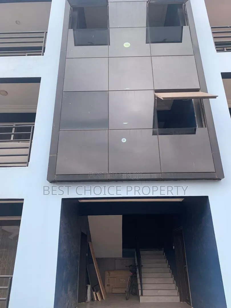 2bdrm Apartment in East Legon, A&C Mall Area for sale