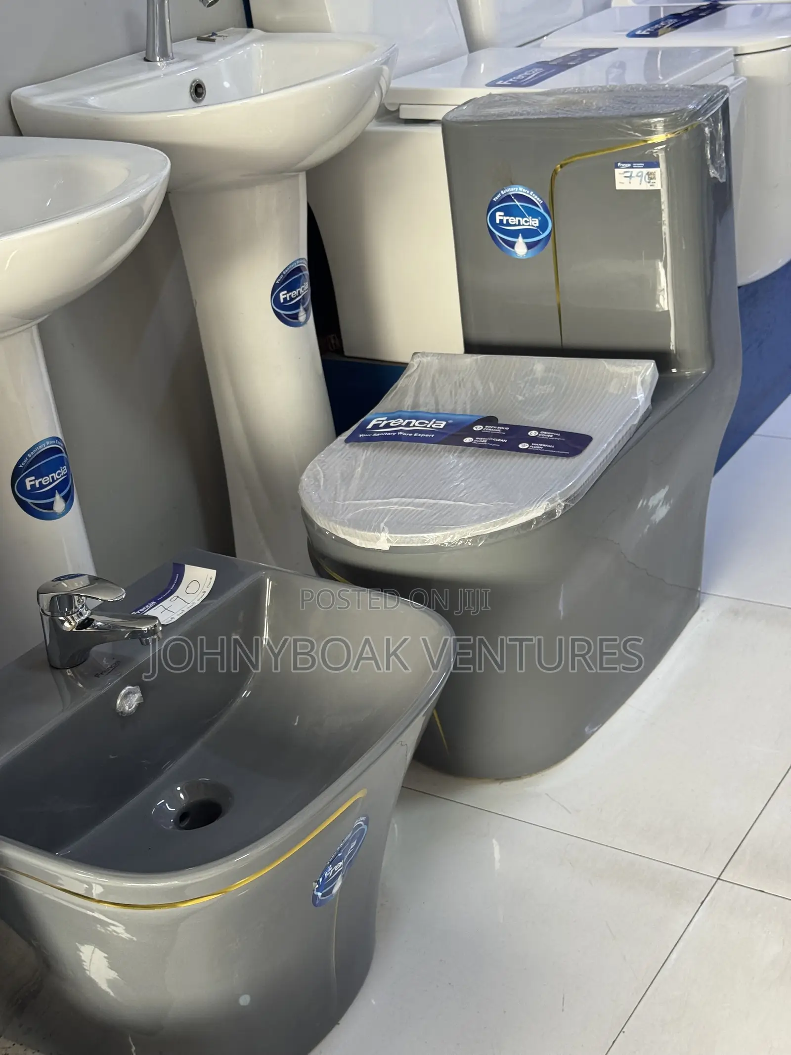 Black and Gray Frencia Water Closet With Basin