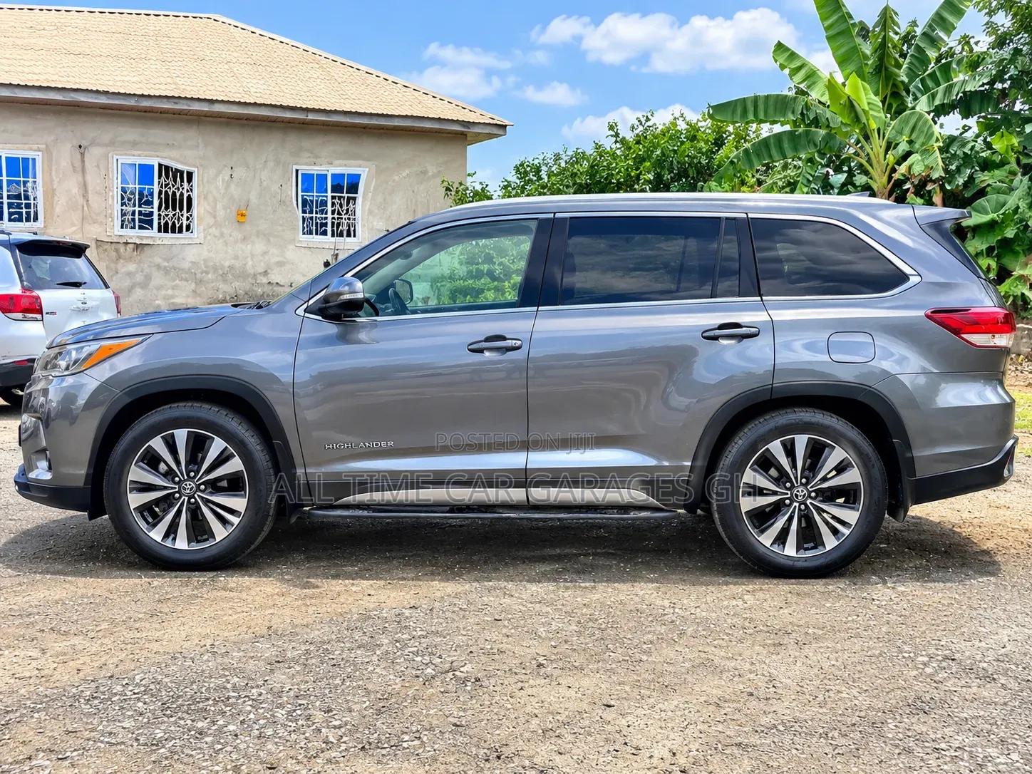 Mitsubishi Outlander 2.4 PHEV AWD 2018 Silver