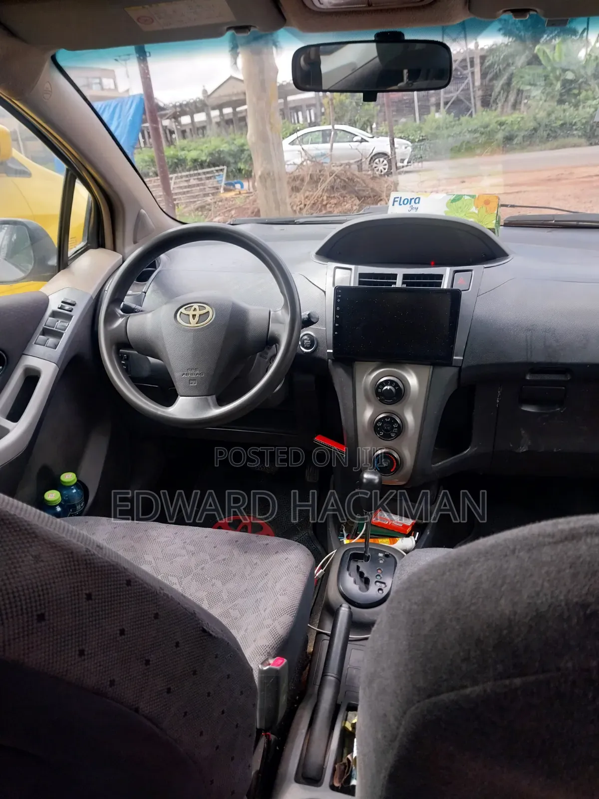 Toyota Vitz 2010 Gray