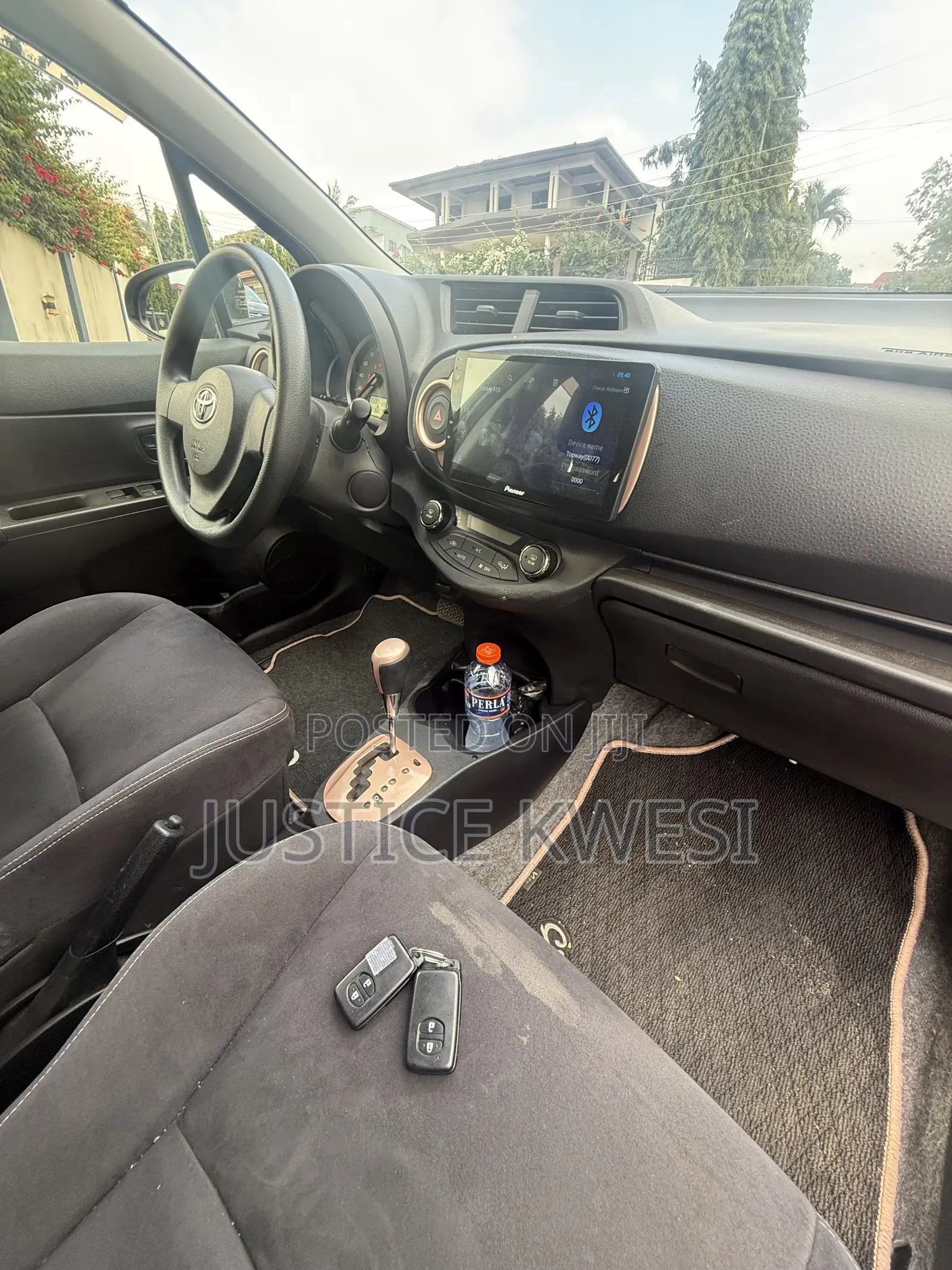 Toyota Vitz 1.5 FWD 3dr 2013 Brown