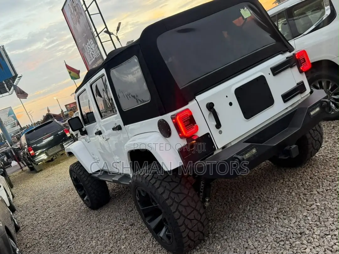 Jeep Wrangler Sahara 4x4 2017 White