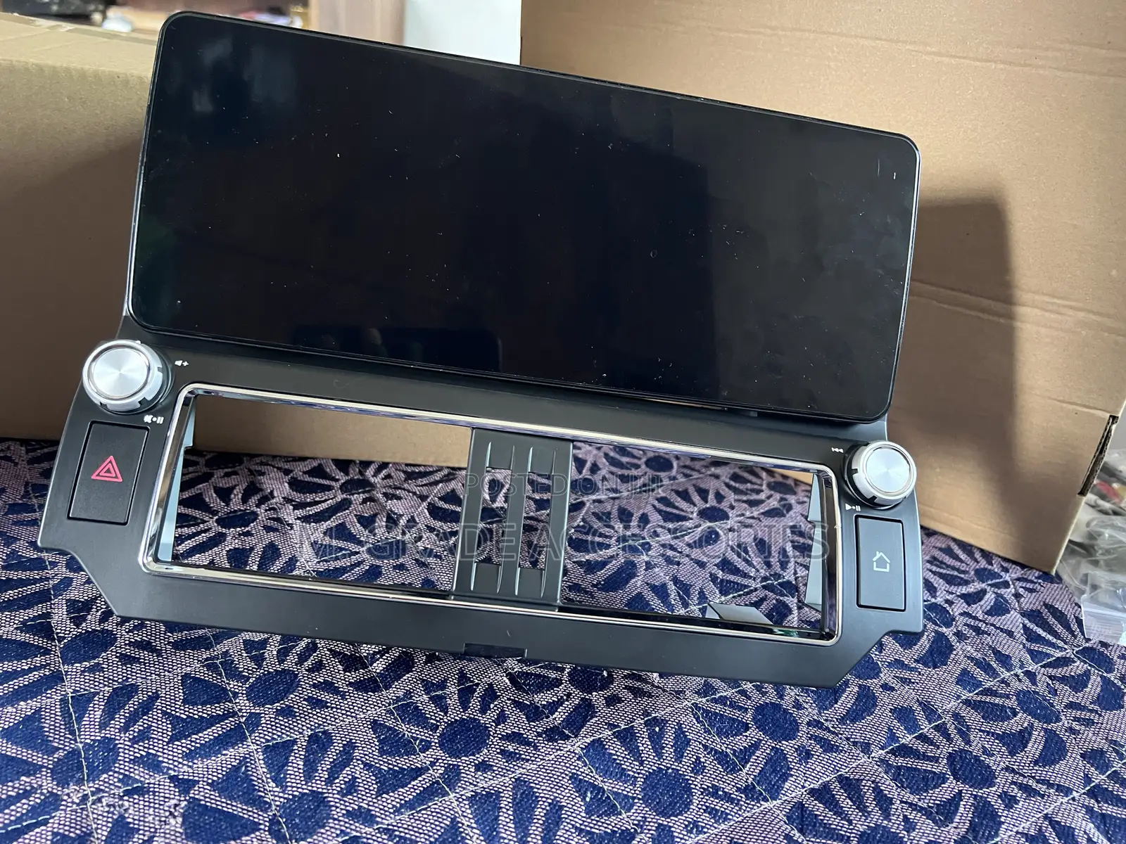 Android Multimedia Screen – Toyota Land Cruiser Prado 2013–2017