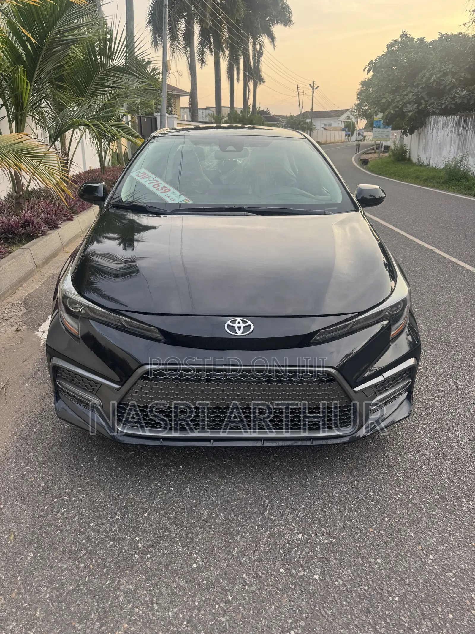 Toyota Corolla LE 2022 Black