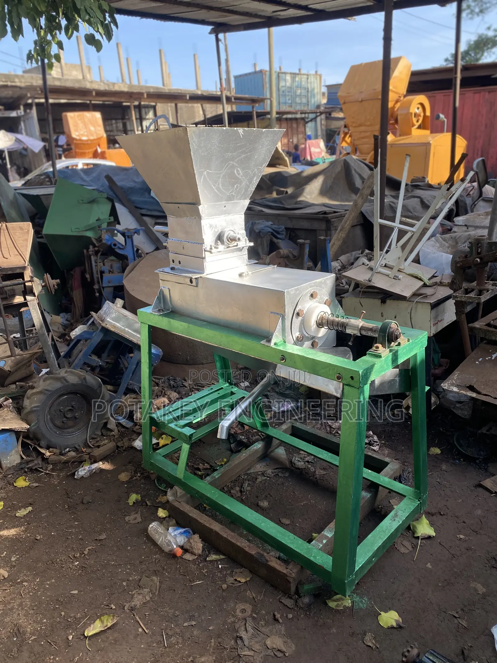 Juice Extractor