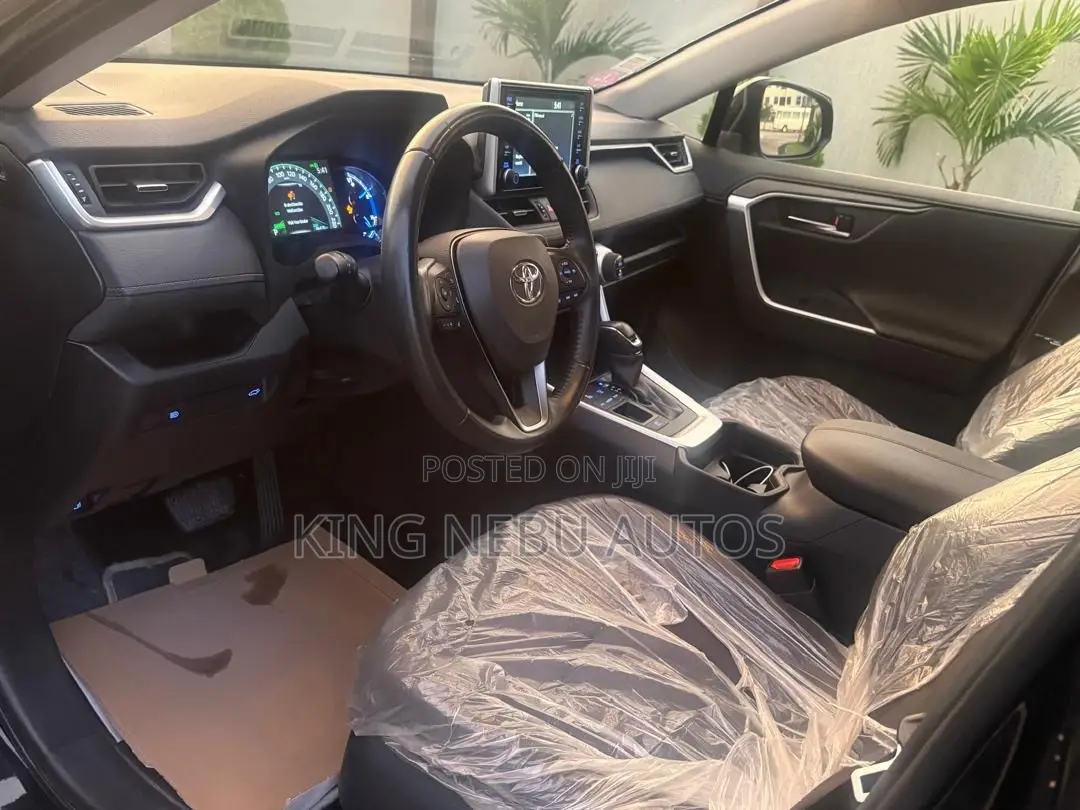 Toyota RAV4 Limited 2022 Black