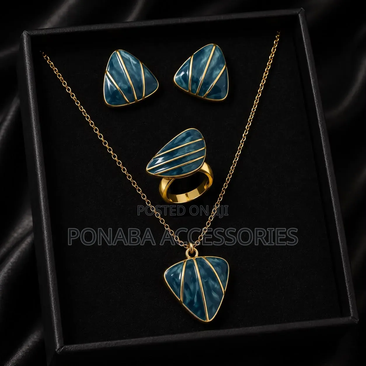 Marbella 3 in 1 Set