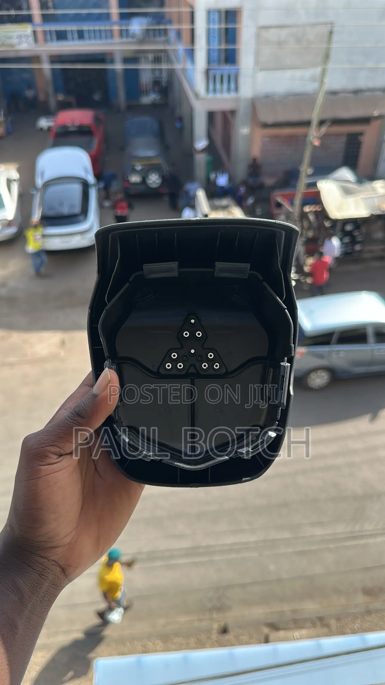 2021,2022,2023,2024 Mitsubishi Outlander Steering Wheel Airbag Cover