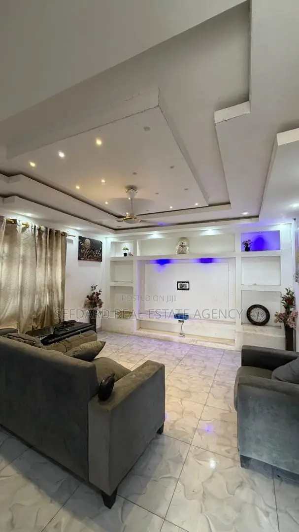 2bdrm Apartment in Sefdard Properties, Pokuase for rent