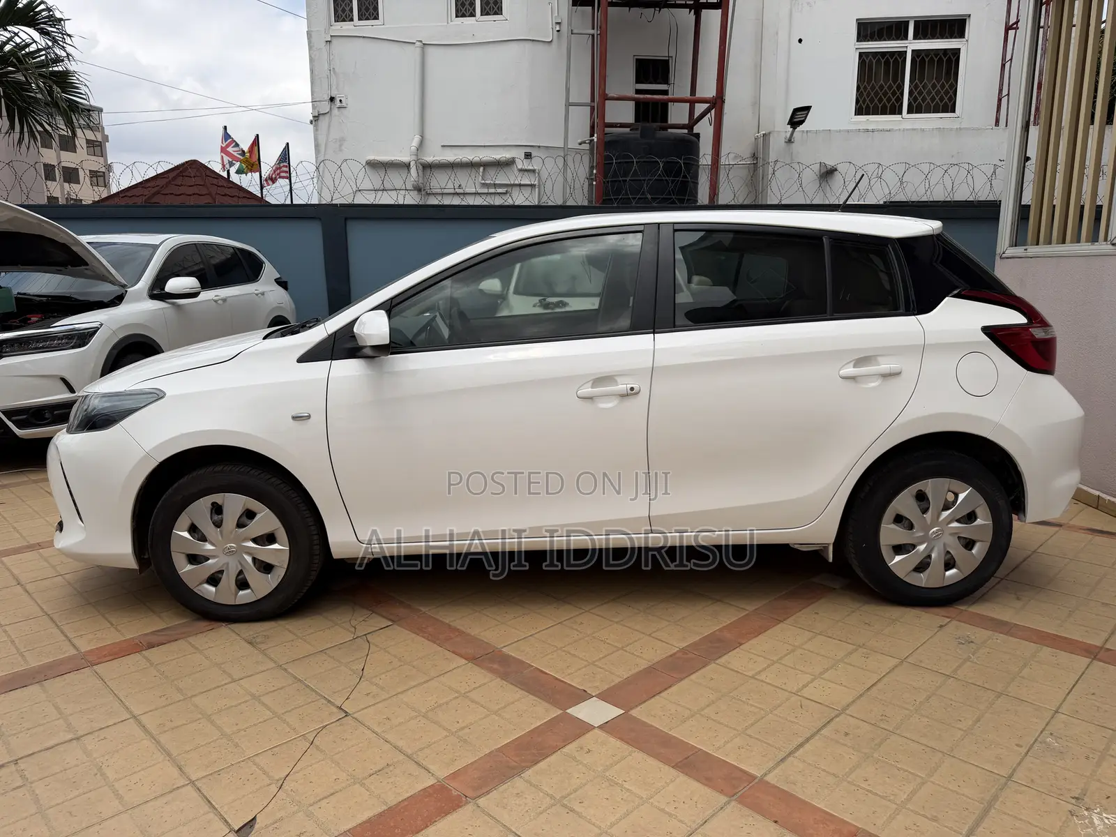 Toyota Yaris LE Hatchback 3dr 2017 White