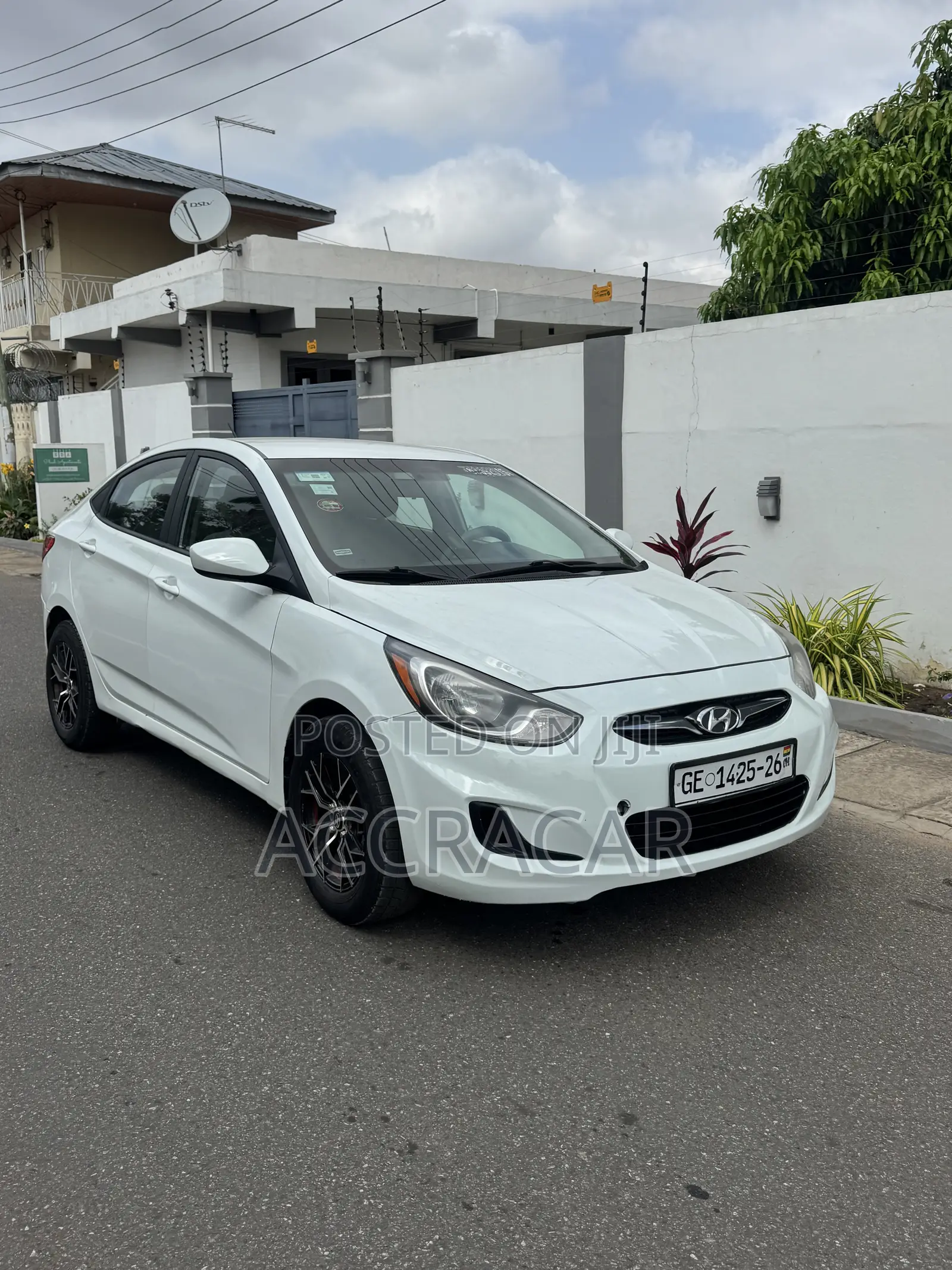 Hyundai Accent 2013 White