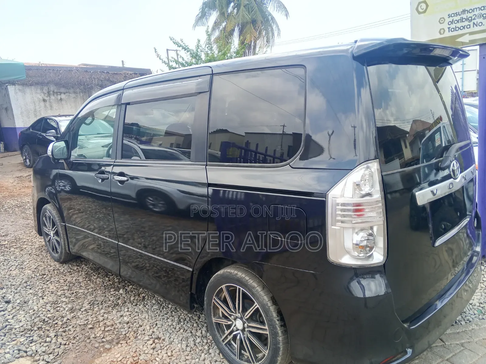 Toyota Voxy 2012 Black
