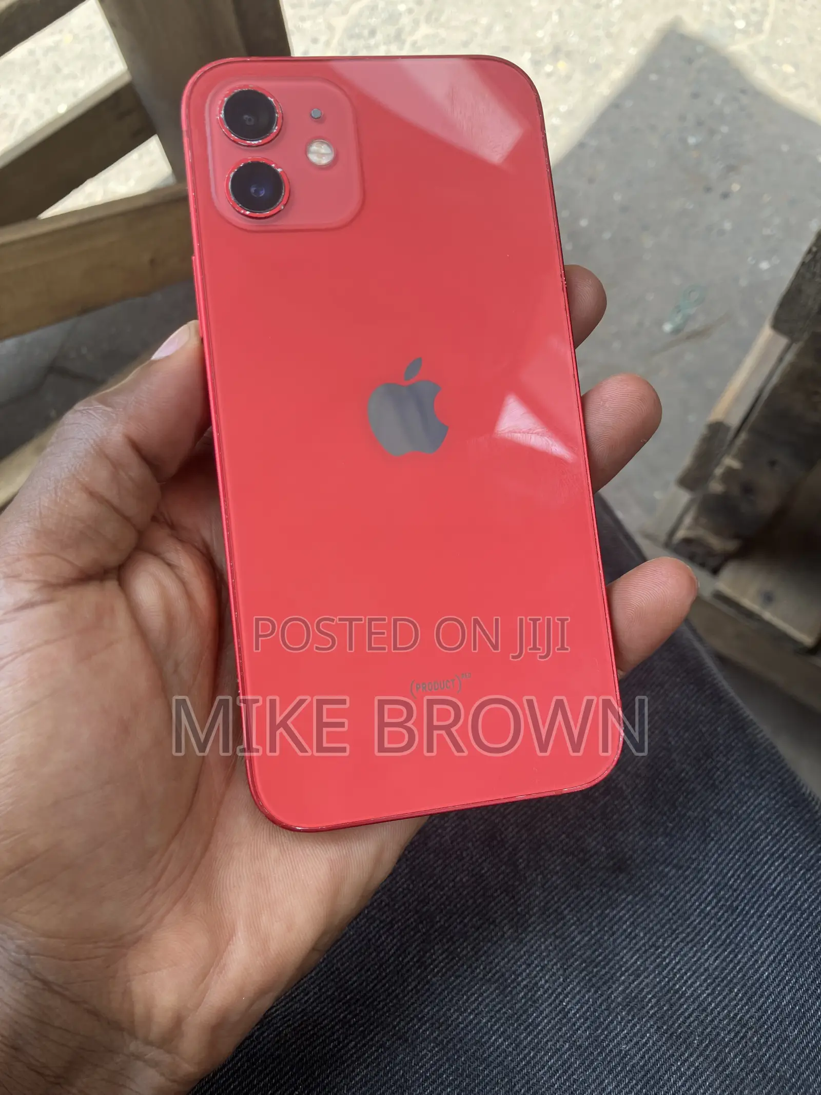 Apple iPhone 12 64 GB Red