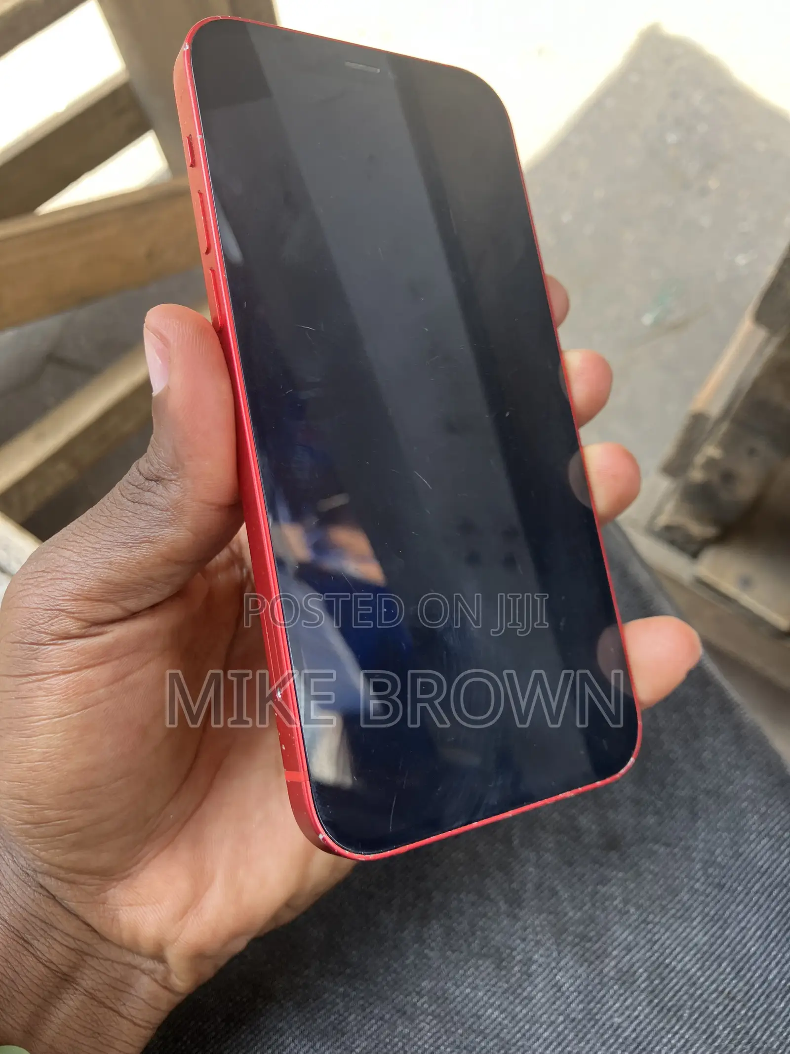 Apple iPhone 12 64 GB Red